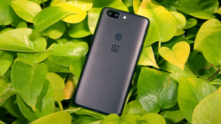 Más problemas para OnePlus: el nuevo 5T no puede reproducir vídeos en HD de Netflix, Hulu o Amazon Prime
